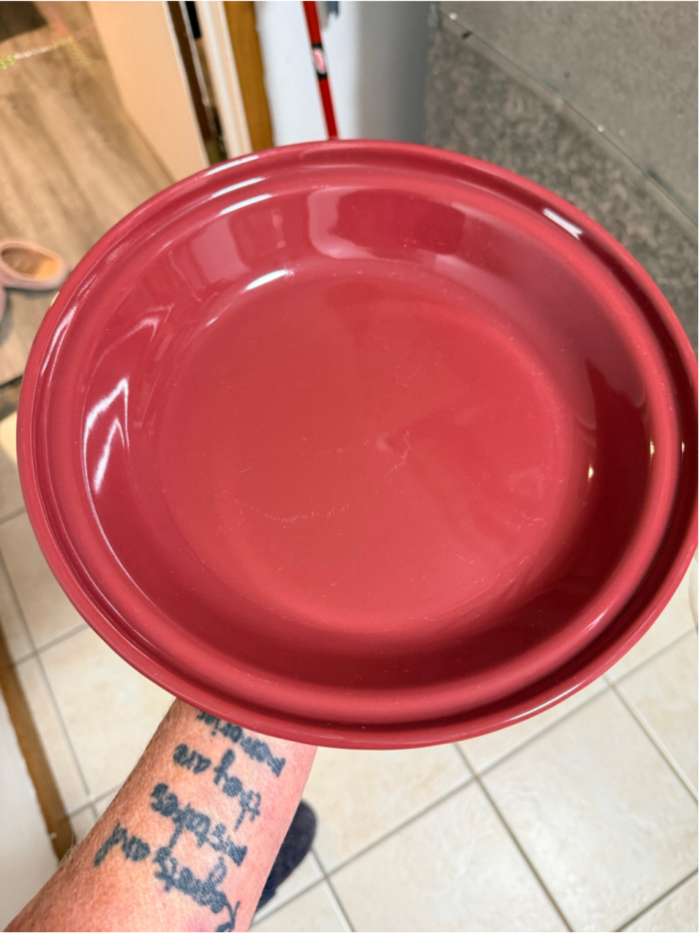 Longaberger Pottery Pie Dish Bakeware One Size Red - Picture 3 of 8